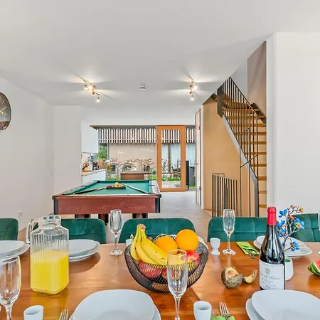 Deluxe Penthouse 23i - Seesicht - Billiard - Tischkicker - Bbq - Air Hockey - Panorama Exklusive * Ohningen