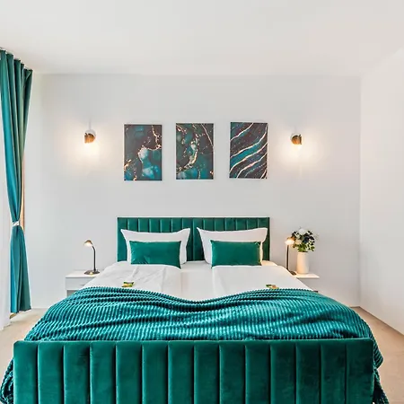 Deluxe Penthouse 23i - Seesicht - Billiard - Tischkicker - Bbq - Air Hockey - Panorama Exklusive *